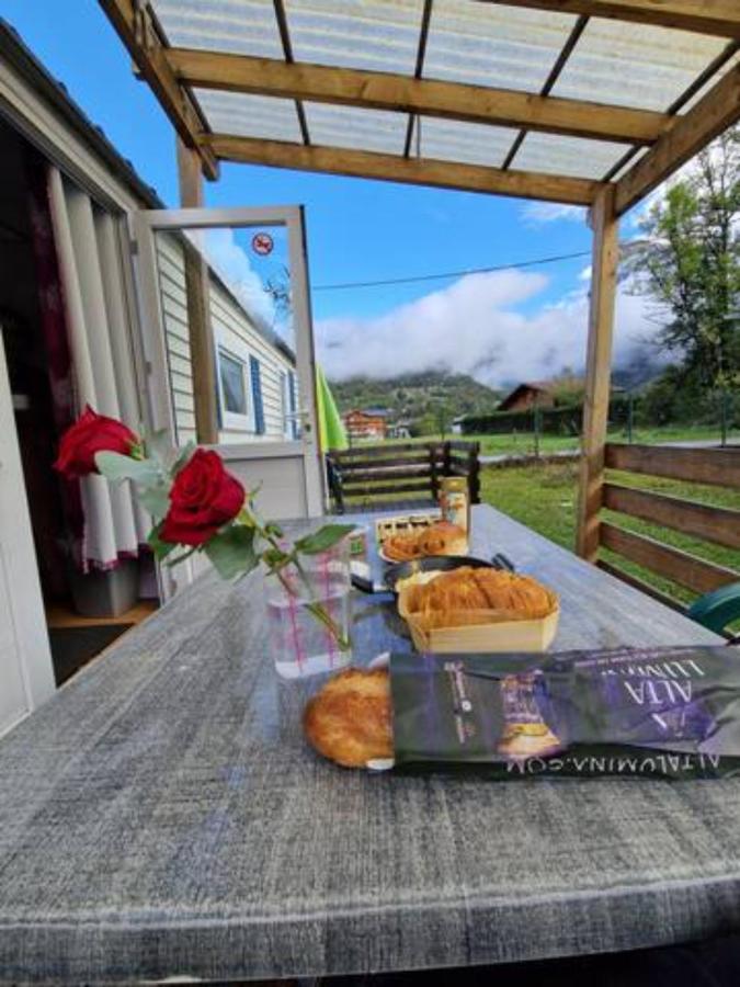 Campsite Mobilhome A 2 Pas Remontes