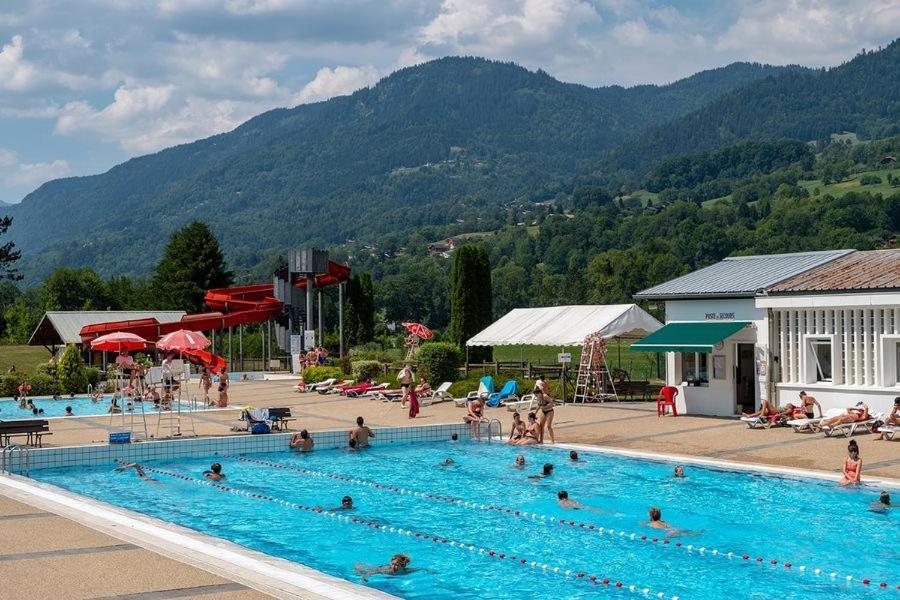 Mobilhome A 2 Pas Remontes Campsite